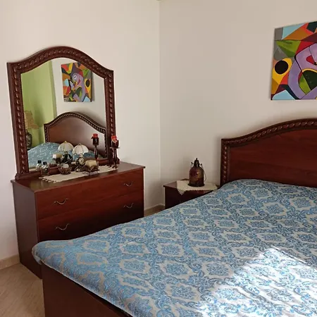 Amel Familiar House Daire Dıraç