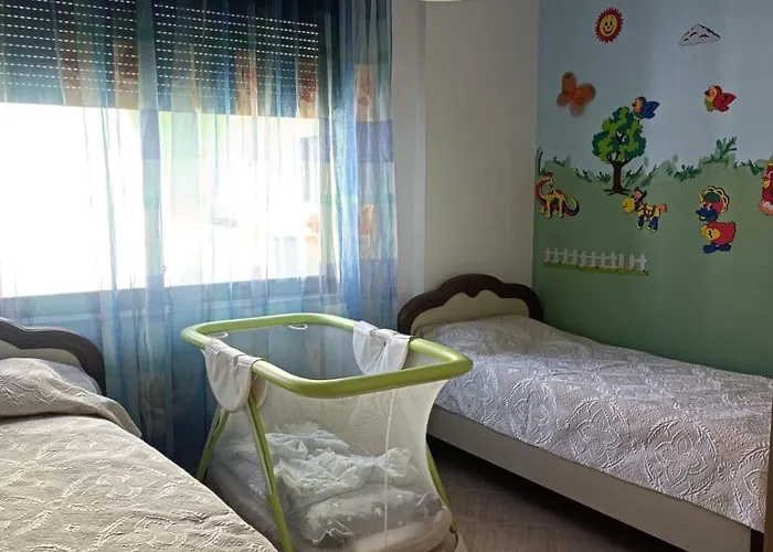 Amel Familiar House Daire Dıraç